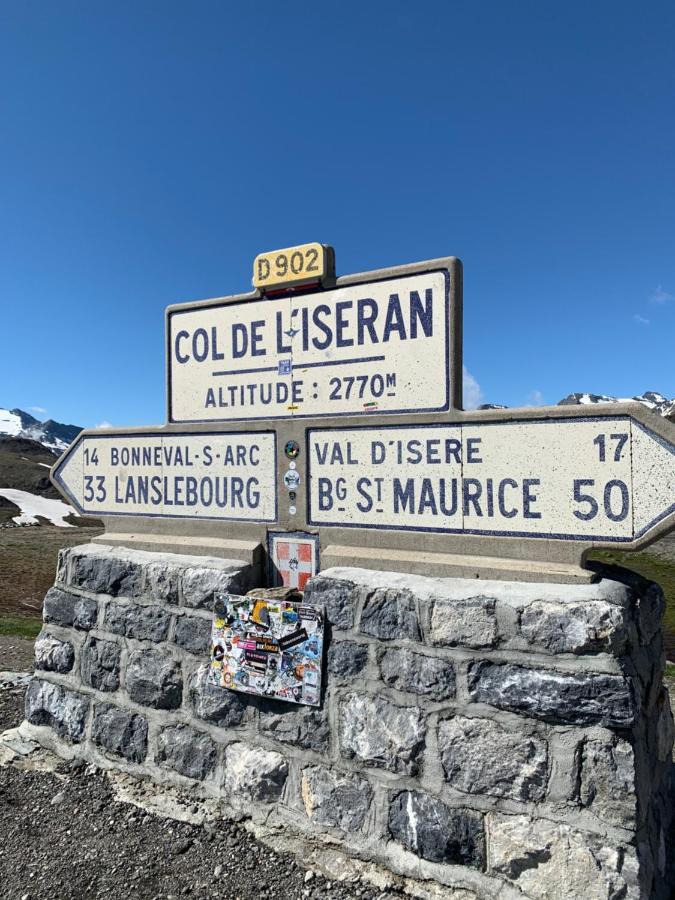 Maison De Famille Les 5 Freres Val-dʼIsère エクステリア 写真